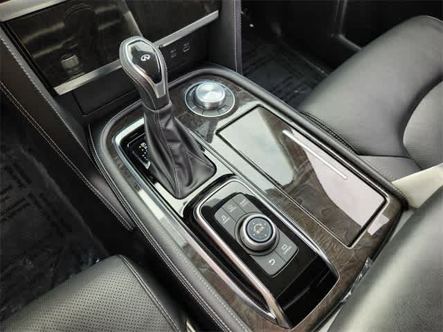 Thumbnail: 2024 INFINITI QX80 - 17