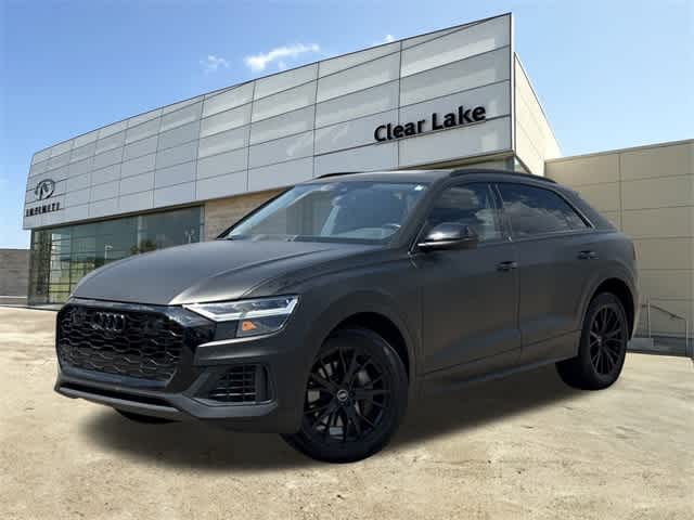 Thumbnail: 2022 Audi Q8 - 1