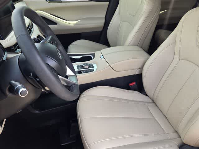 Thumbnail: 2023 INFINITI QX60 - 11