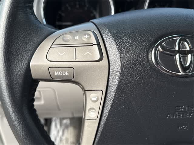 Thumbnail: 2009 Toyota Highlander - 22