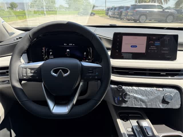 Thumbnail: 2026 INFINITI QX60 - 18