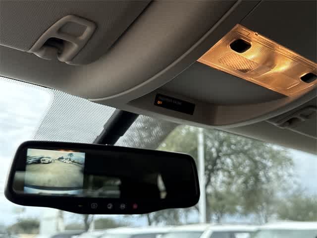 Thumbnail: 2013 Chevrolet Tahoe - 25