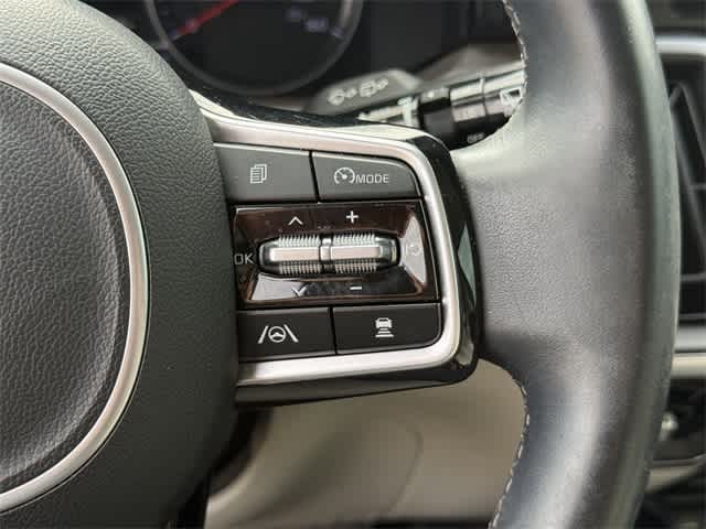Thumbnail: 2022 Kia Sorento - 21