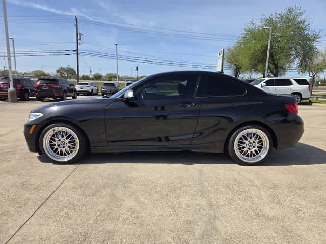 Thumbnail: 2015 BMW 2 Series - 3