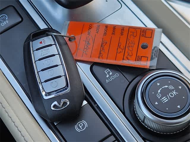 Thumbnail: 2023 INFINITI QX60 - 20