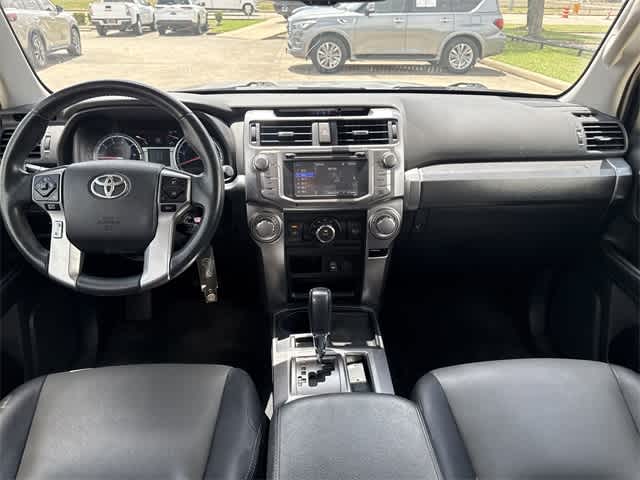 Thumbnail: 2014 Toyota 4Runner - 15