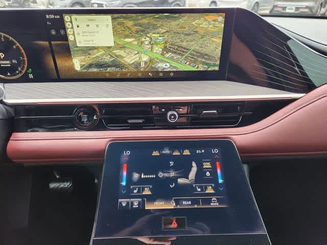 Thumbnail: 2025 INFINITI QX80 - 16