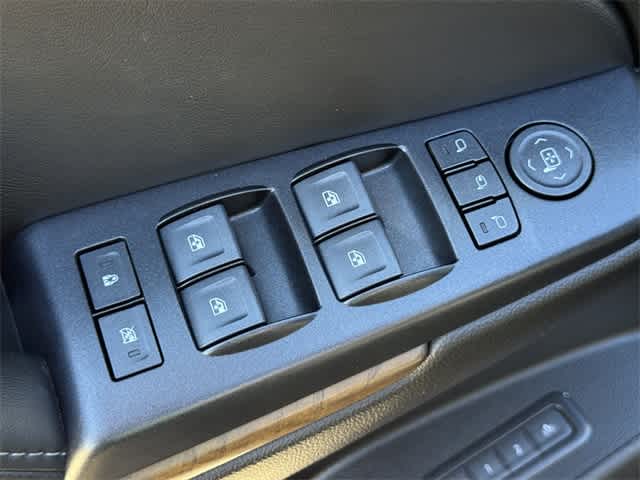 Thumbnail: 2018 GMC Yukon - 9