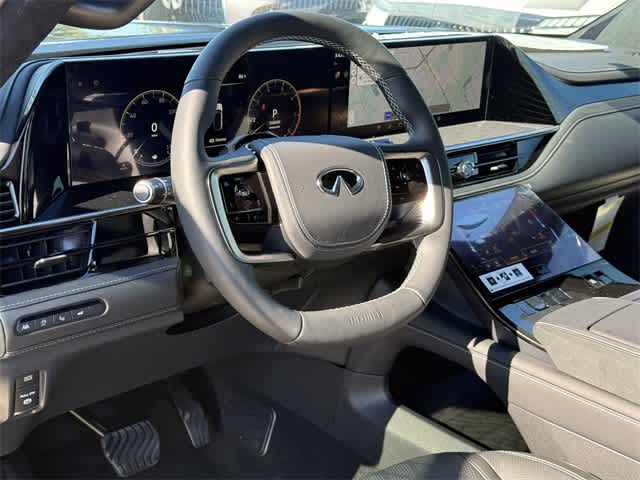 Thumbnail: 2026 INFINITI QX80 - 11