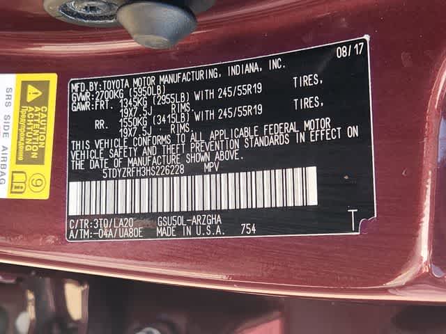 Thumbnail: 2017 Toyota Highlander - 22