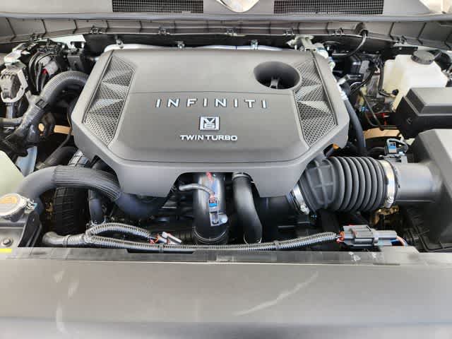 Thumbnail: 2026 INFINITI QX80 - 9