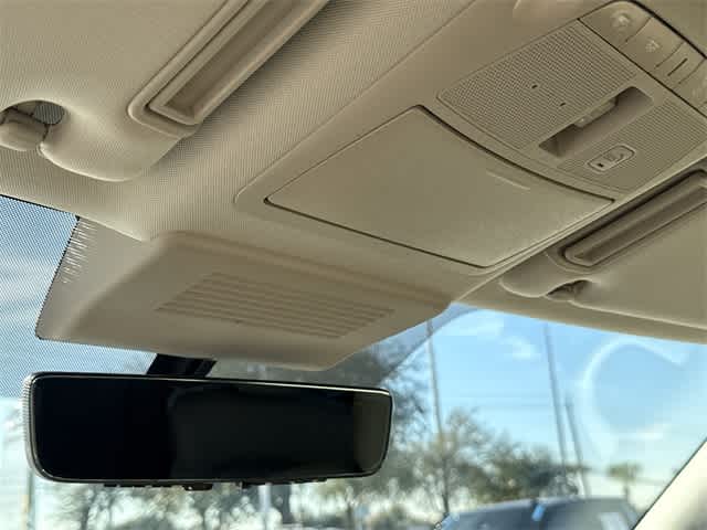 Thumbnail: 2023 INFINITI QX80 - 24