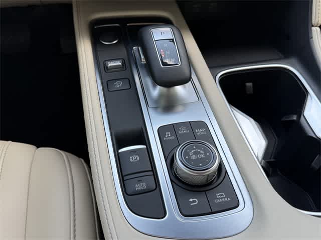 Thumbnail: 2022 INFINITI QX60 - 20