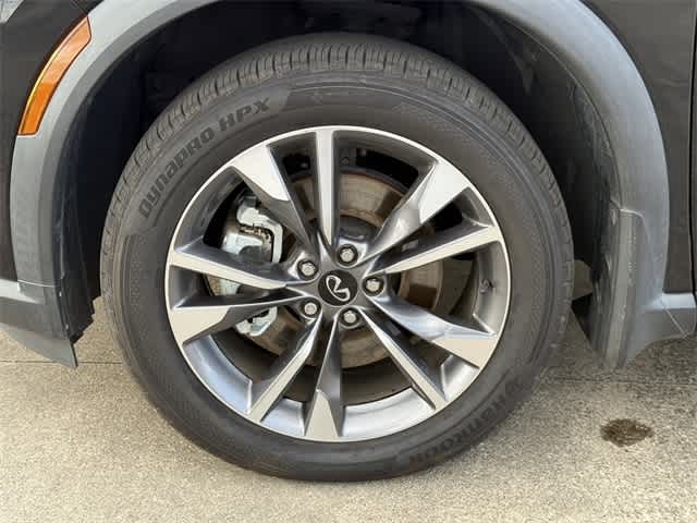 Thumbnail: 2023 INFINITI QX60 - 7