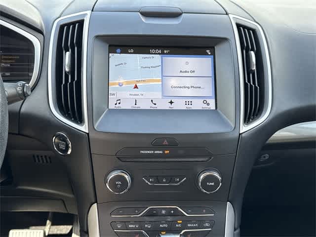 Thumbnail: 2016 Ford Edge - 18