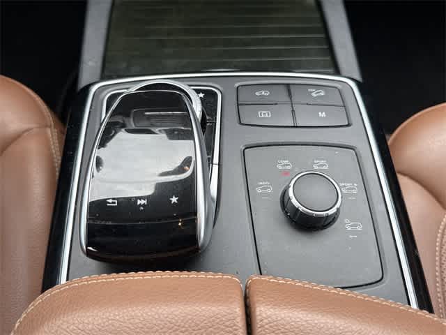 Thumbnail: 2019 Mercedes-Benz GLE - 17