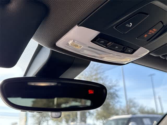 Thumbnail: 2018 BMW M2 - 22