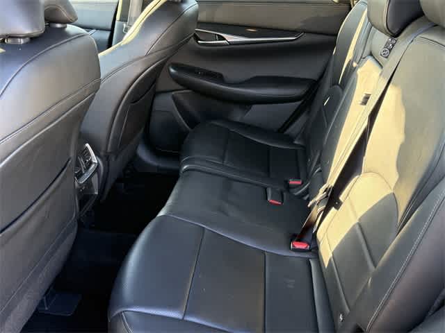 Thumbnail: 2023 INFINITI QX50 - 13