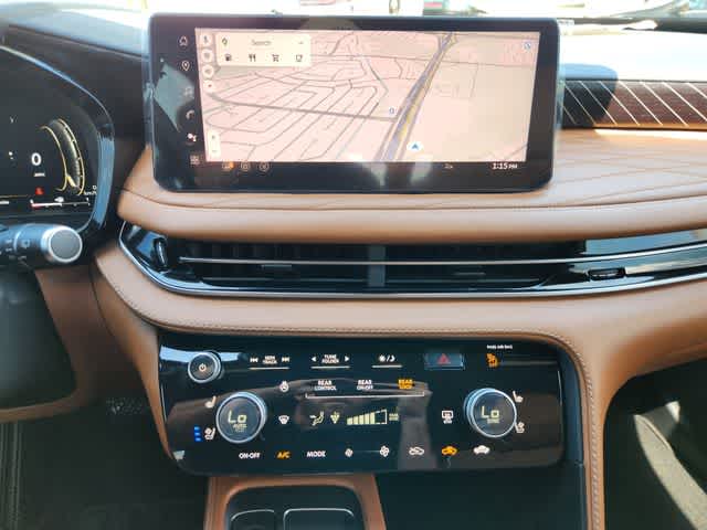 Thumbnail: 2026 INFINITI QX60 - 16