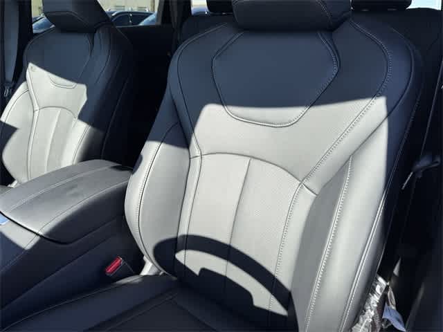 Thumbnail: 2026 INFINITI QX60 - 13