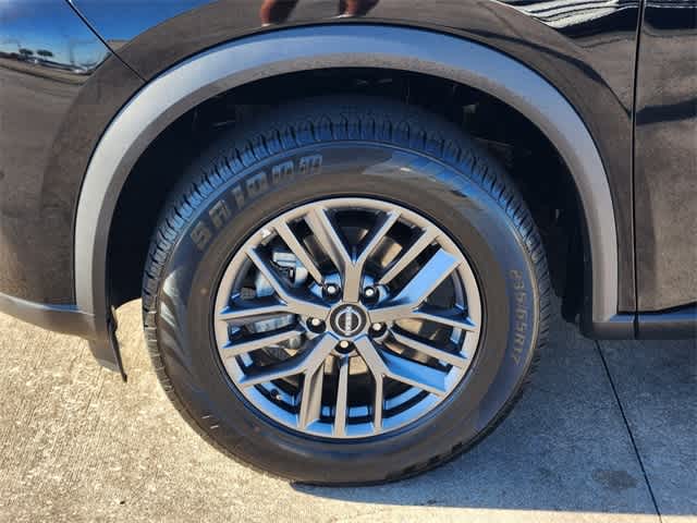 Thumbnail: 2023 Nissan Rogue - 8