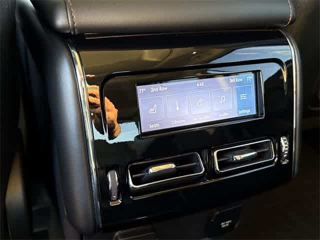 Thumbnail: 2023 Lincoln Aviator - 20