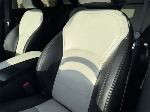 Thumbnail: 2023 INFINITI QX55 - 11