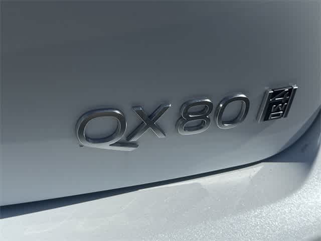 Thumbnail: 2026 INFINITI QX80 - 5