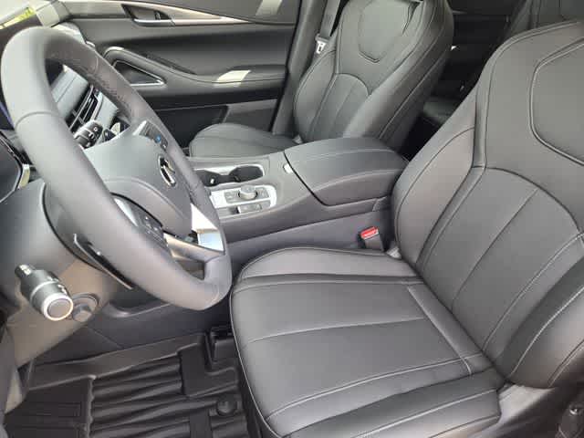 Thumbnail: 2026 INFINITI QX60 - 10