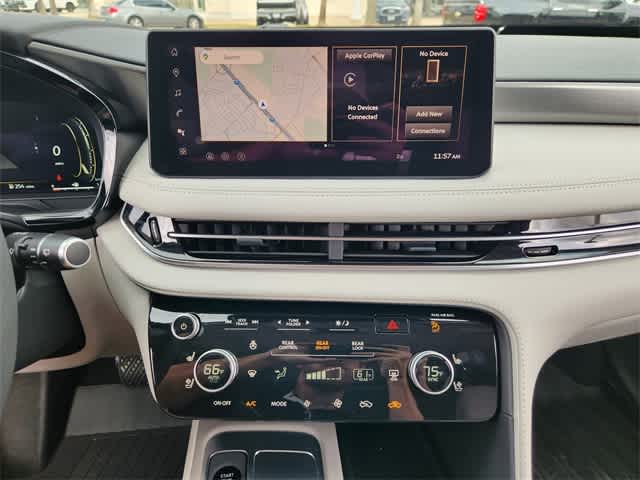 Thumbnail: 2026 INFINITI QX60 - 16