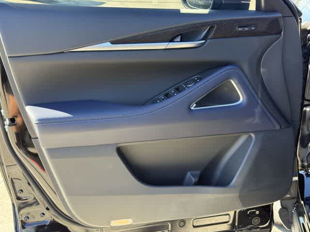 Thumbnail: 2026 INFINITI QX60 - 8