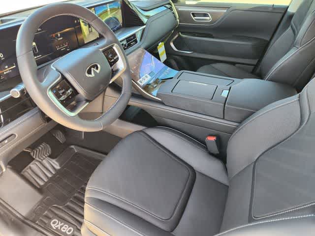 Thumbnail: 2026 INFINITI QX80 - 2