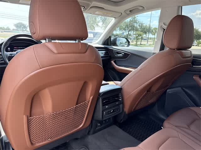 Thumbnail: 2022 Audi Q8 - 14