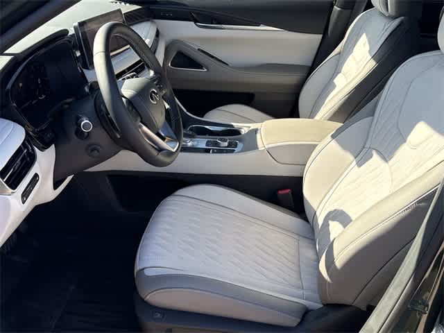 Thumbnail: 2026 INFINITI QX60 - 12