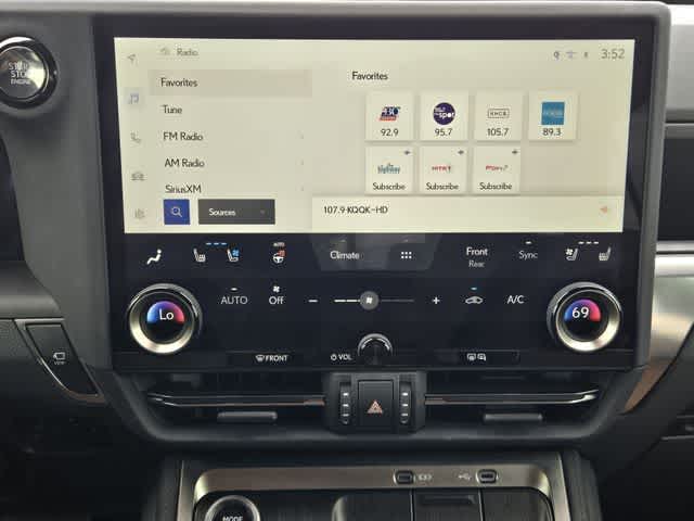 Thumbnail: 2024 Lexus GX - 17