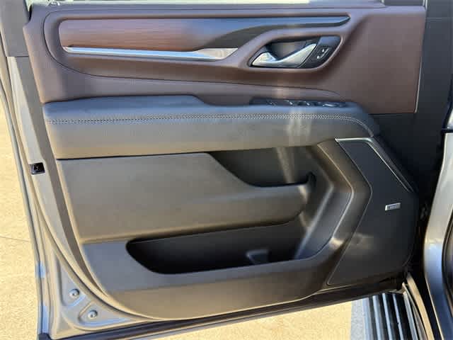 Thumbnail: 2021 GMC Yukon XL - 8