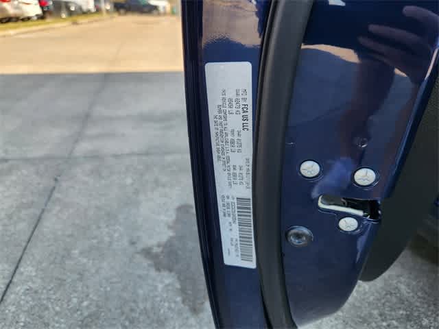 Thumbnail: 2016 Dodge Challenger - 21