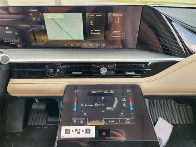 Thumbnail: 2026 INFINITI QX80 - 16