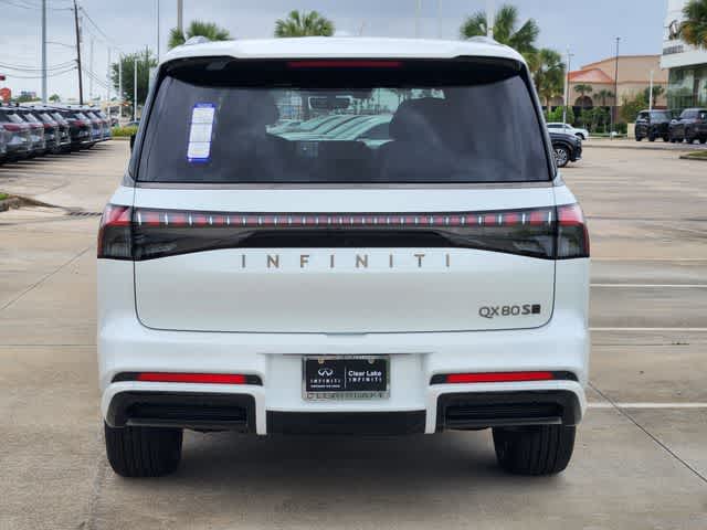 Thumbnail: 2026 INFINITI QX80 - 5