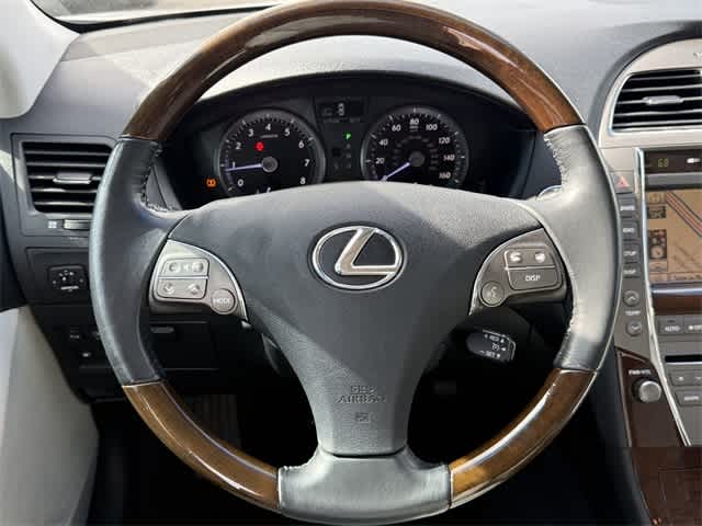 Thumbnail: 2011 Lexus ES - 17