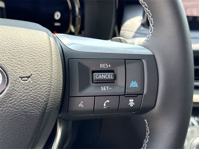 Thumbnail: 2026 INFINITI QX60 - 23