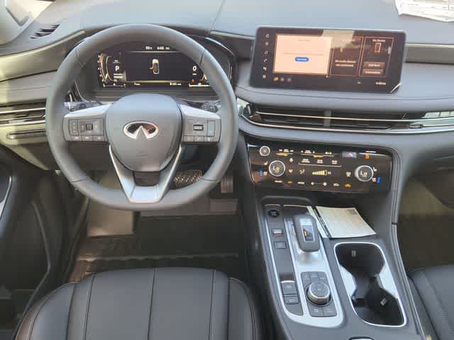 Thumbnail: 2026 INFINITI QX60 - 16