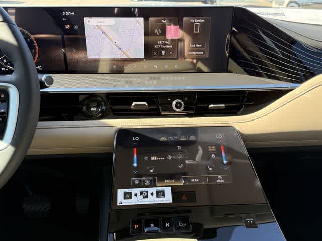 Thumbnail: 2026 INFINITI QX80 - 19