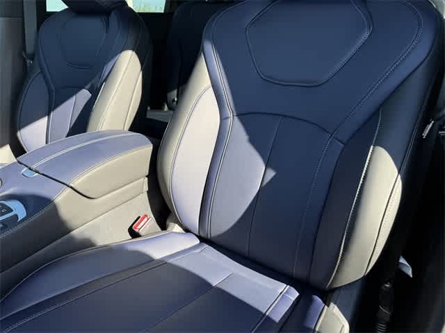 Thumbnail: 2026 INFINITI QX60 - 14