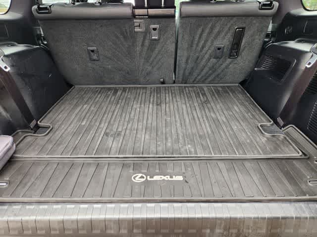 Thumbnail: 2023 Lexus GX - 19