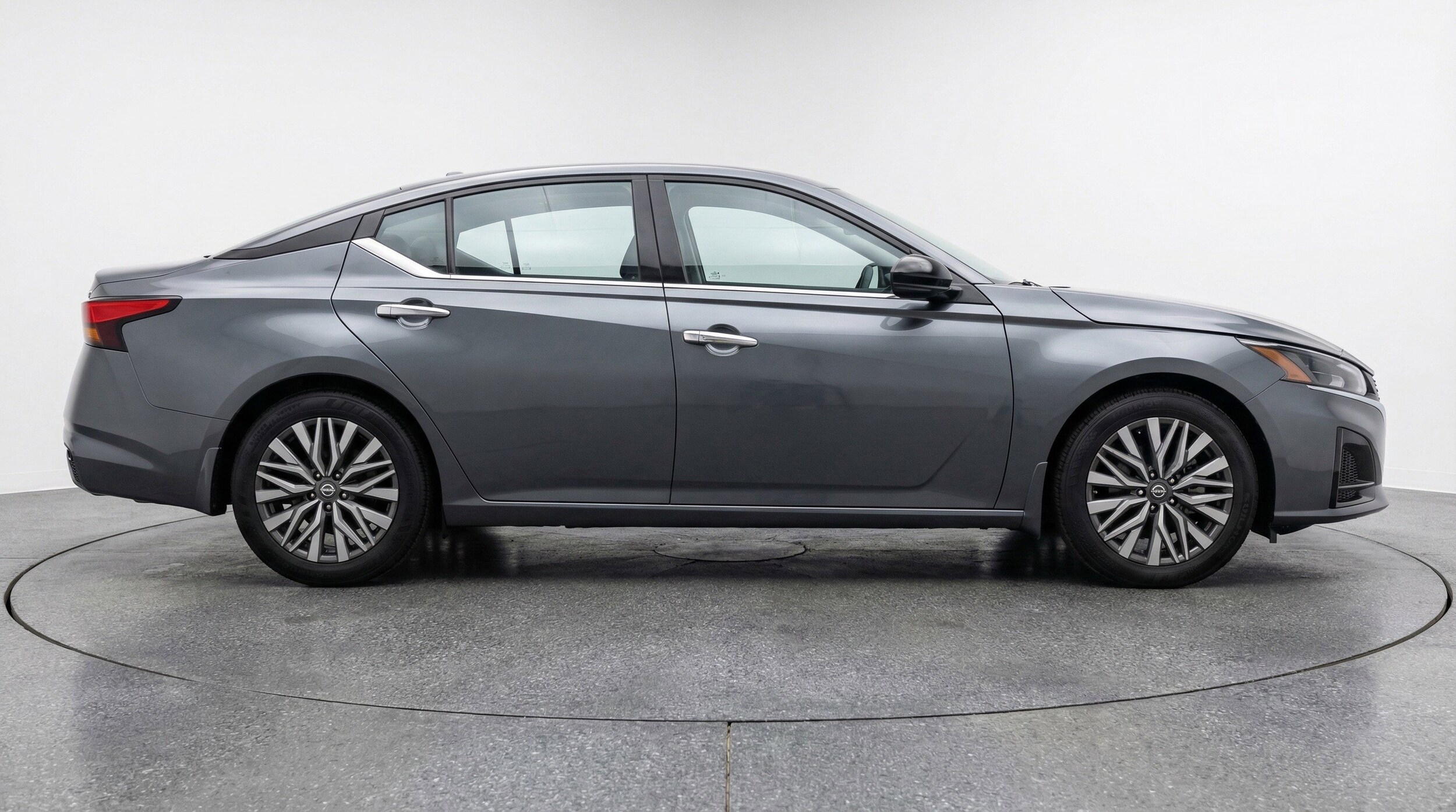 Thumbnail: 2025 Nissan Altima - 11