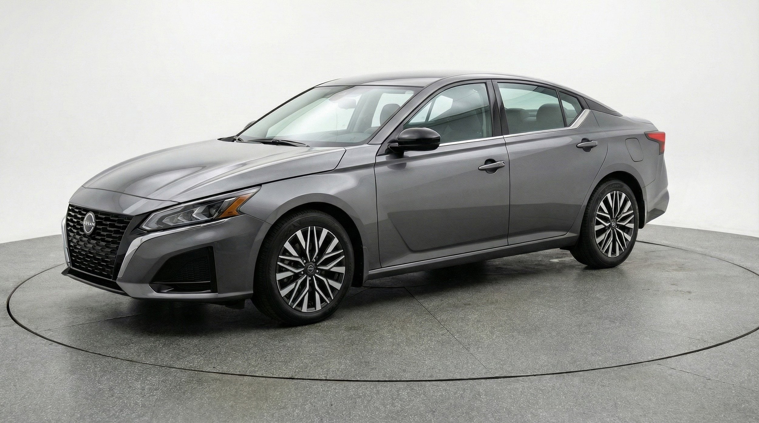 Thumbnail: 2025 Nissan Altima - 3