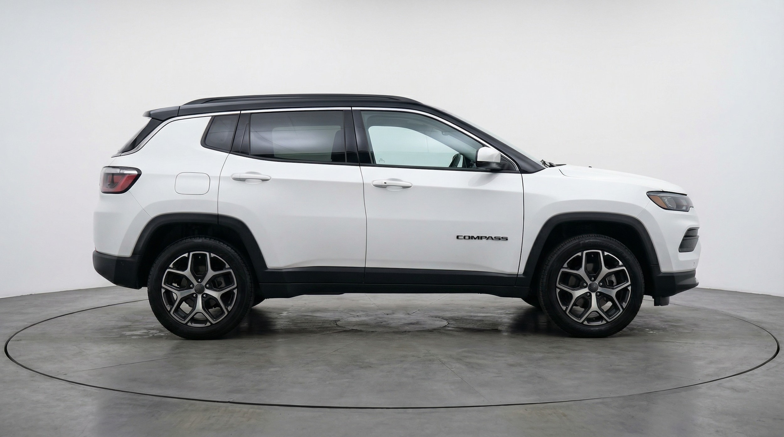 Thumbnail: 2025 Jeep Compass - 8