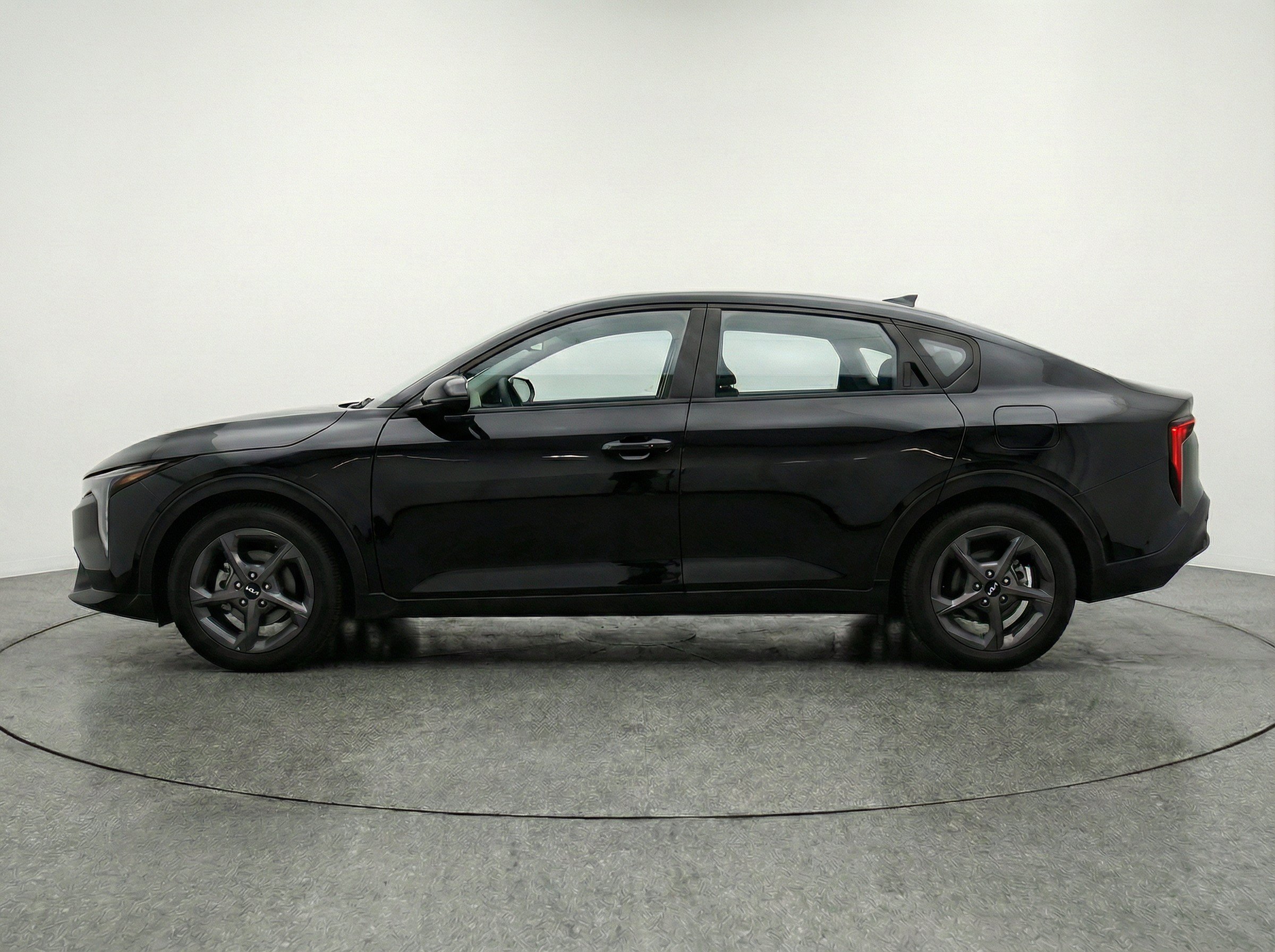 Thumbnail: 2025 Kia K4 - 5