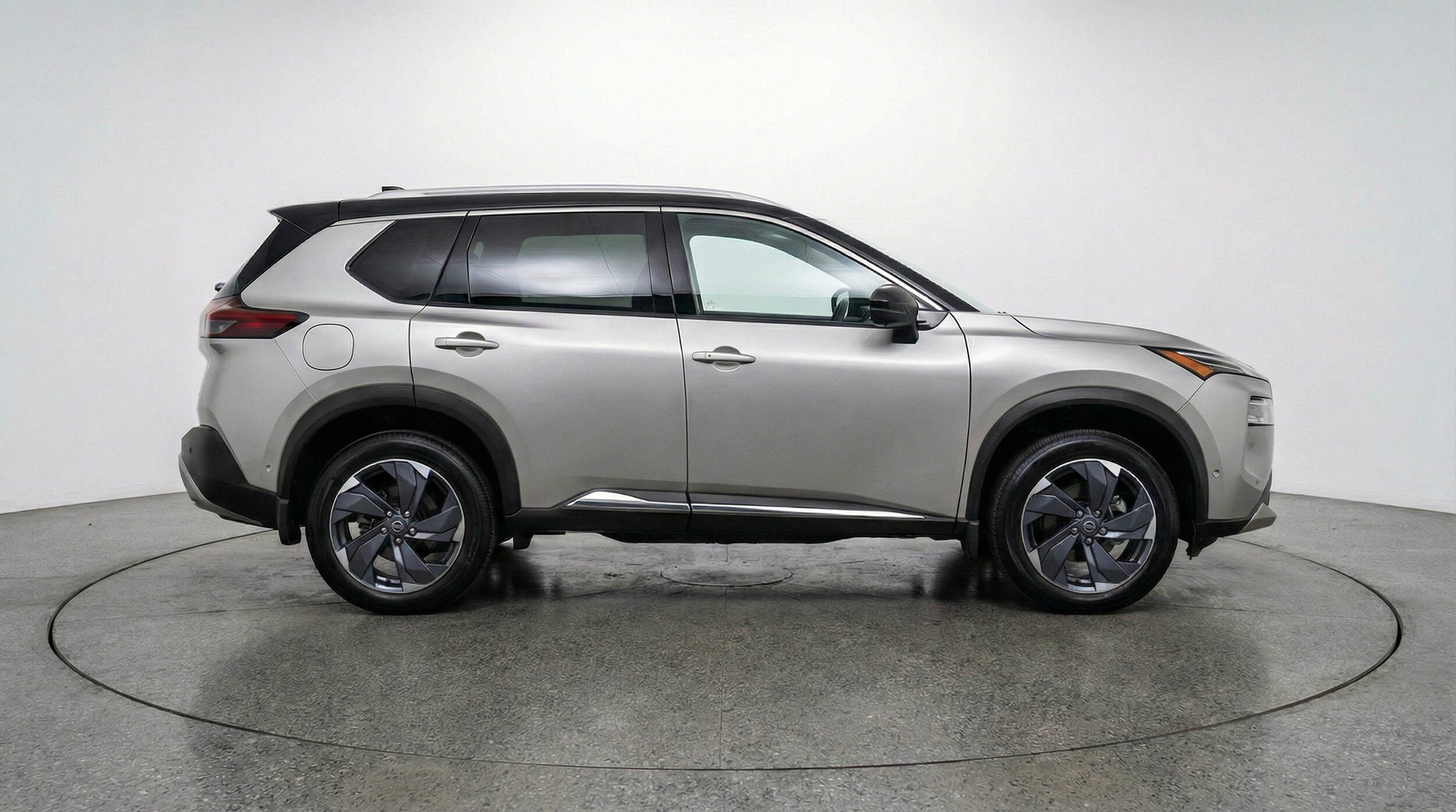 Thumbnail: 2025 Nissan Rogue - 11